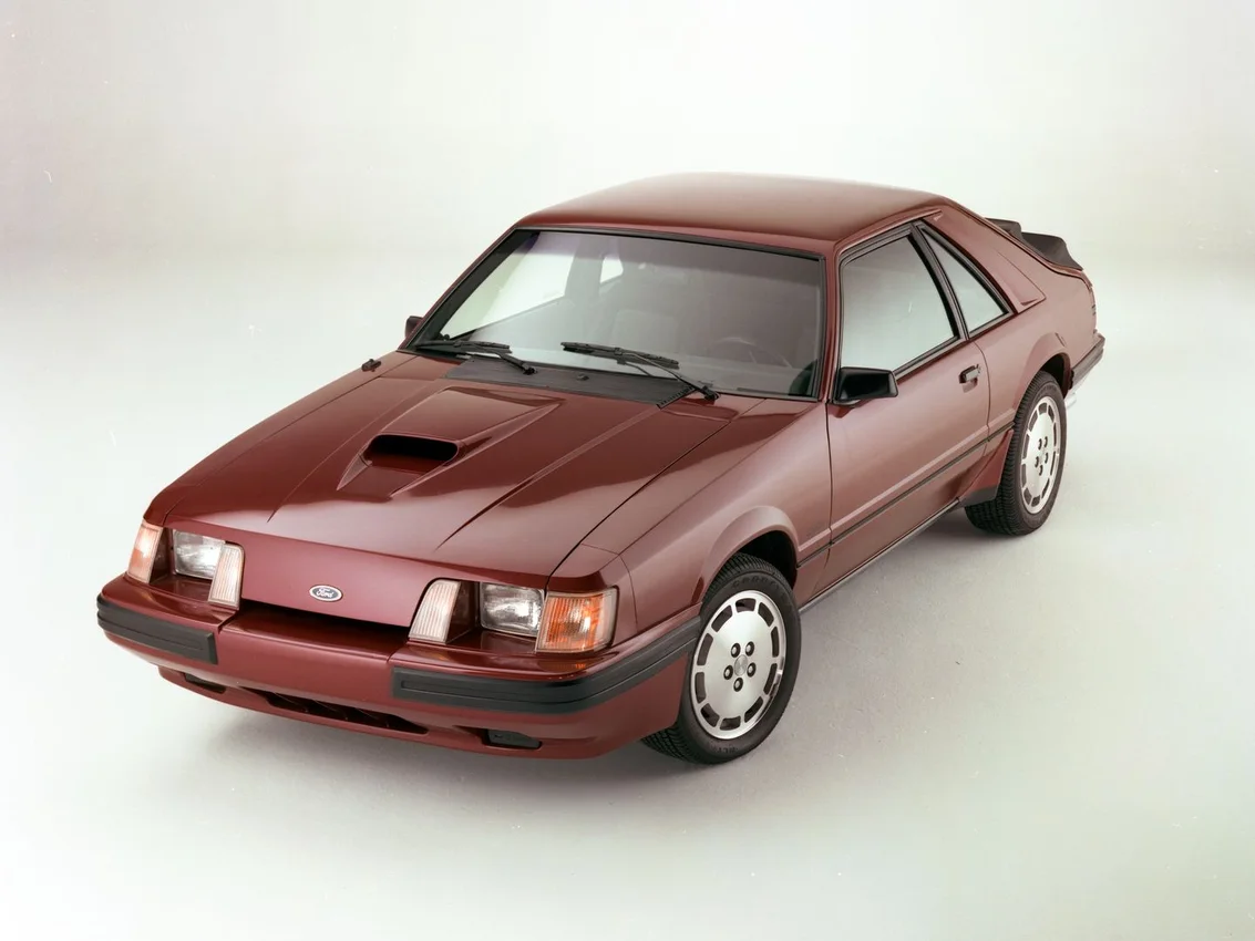 Mustang SVO 1984, fotografía oficial Ford.